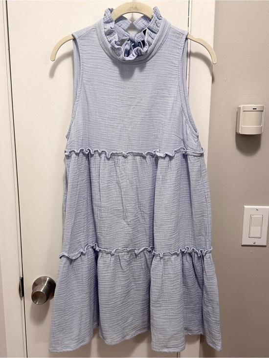Pomander Place Dresses & Skirts - Pomander Place Tuckernuck Light Blue Sleeveless Gauze Tiered Morgan Dress S
